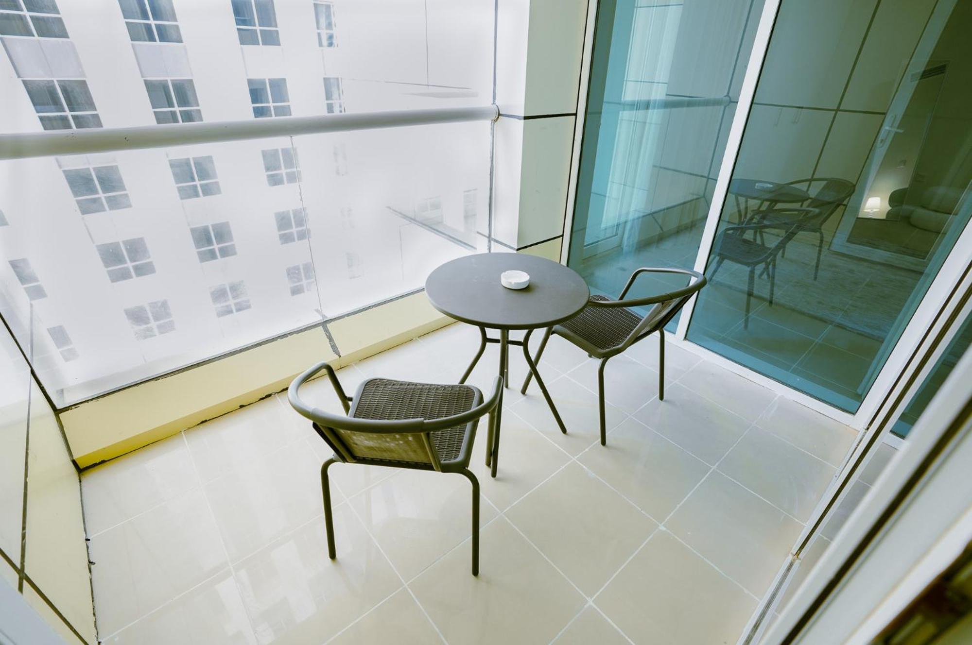 Citihome - Contemporary 1br With Marina Glimpse छुट्टी का घर Dubai